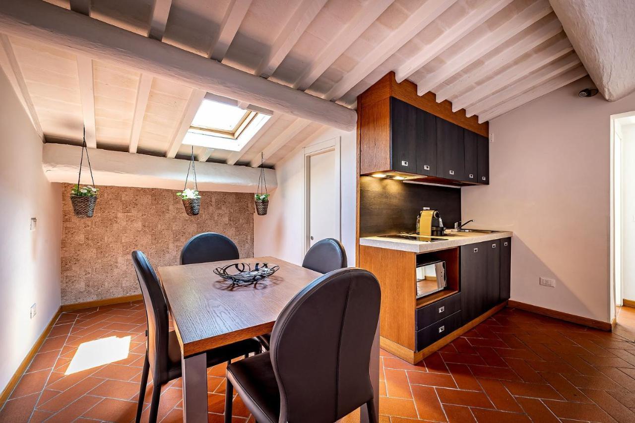 Martelli 6 Suite&apartments Bed & Breakfast 3*